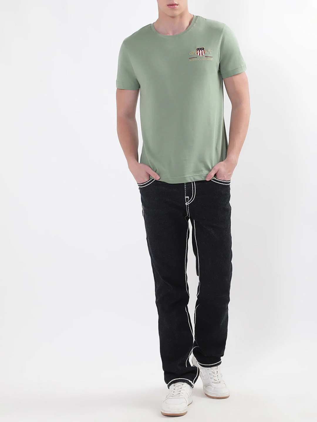 Gant Green Archive Shield Logo Regular Fit Tshirt - Image 4