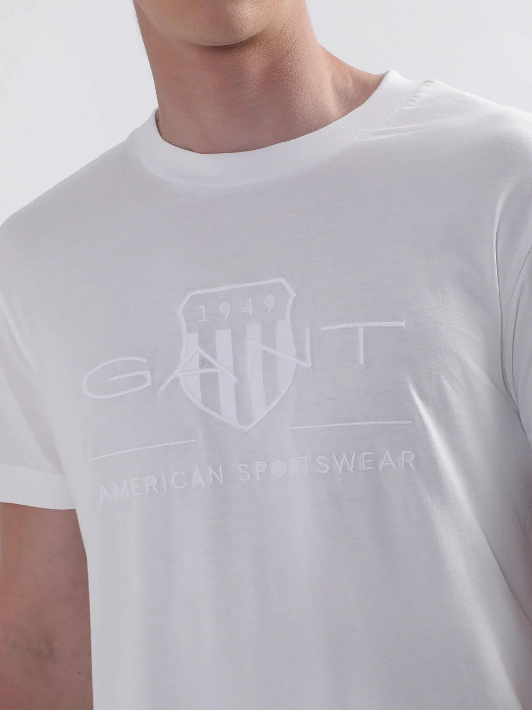 Gant White Tonal Archive Shield Logo Regular Fit Tshirt - Image 6