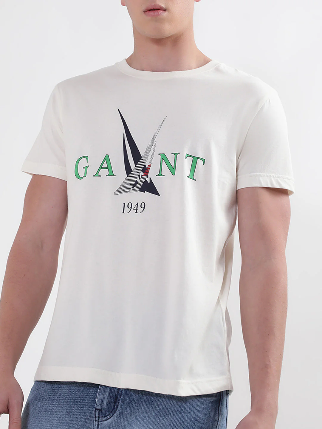 Gant Cream Sail Logo Regular Fit Tshirt - Image 2