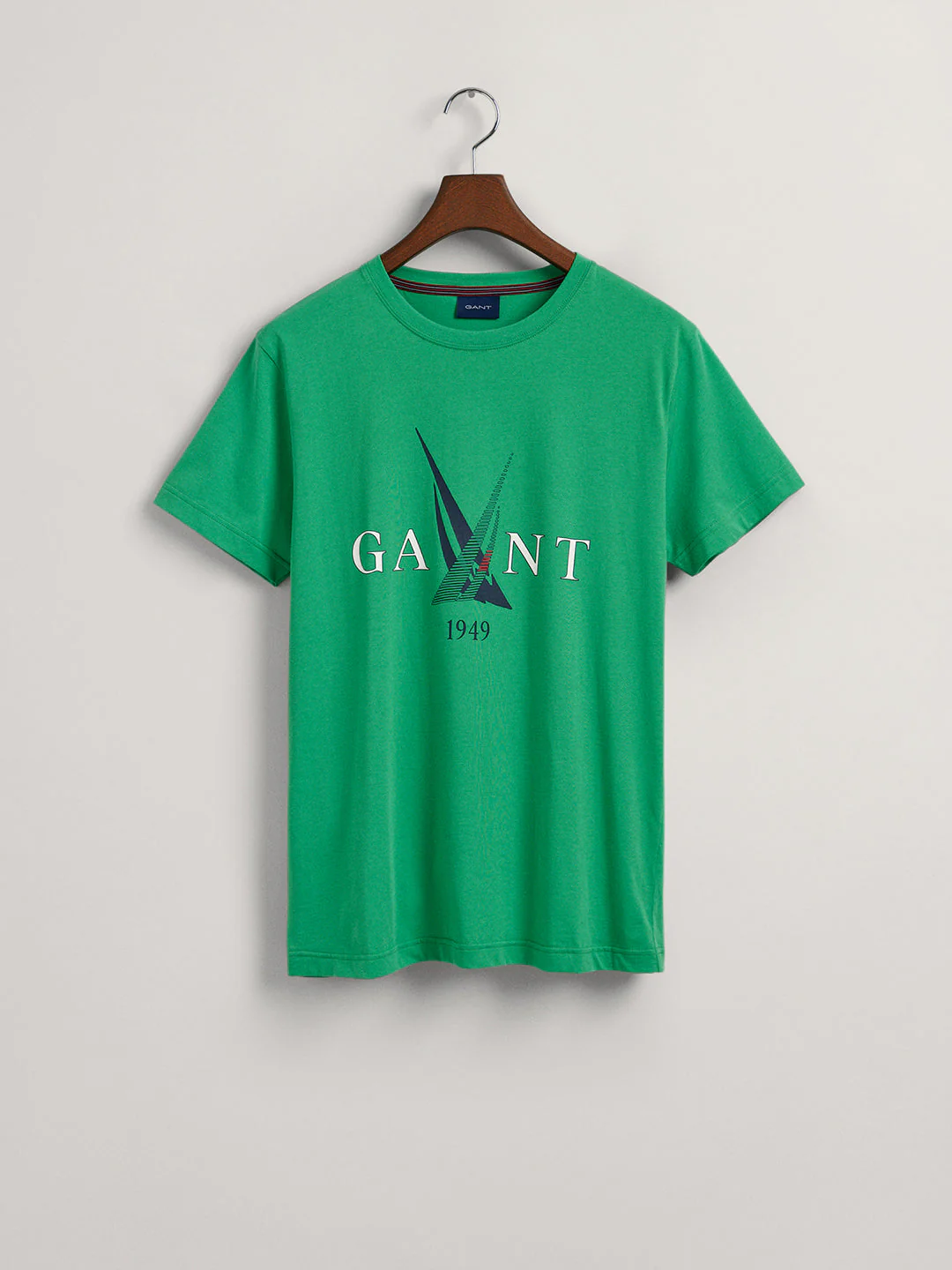 Gant Green Sail Logo Regular Fit Tshirt - Image 2