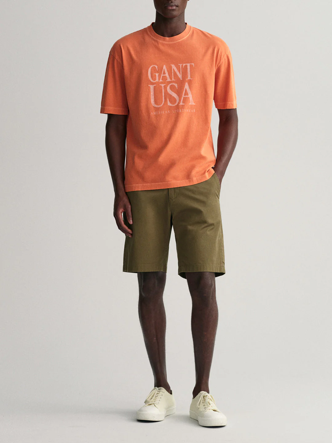 Gant Orange Logo Relaxed Fit Tshirt - Image 3