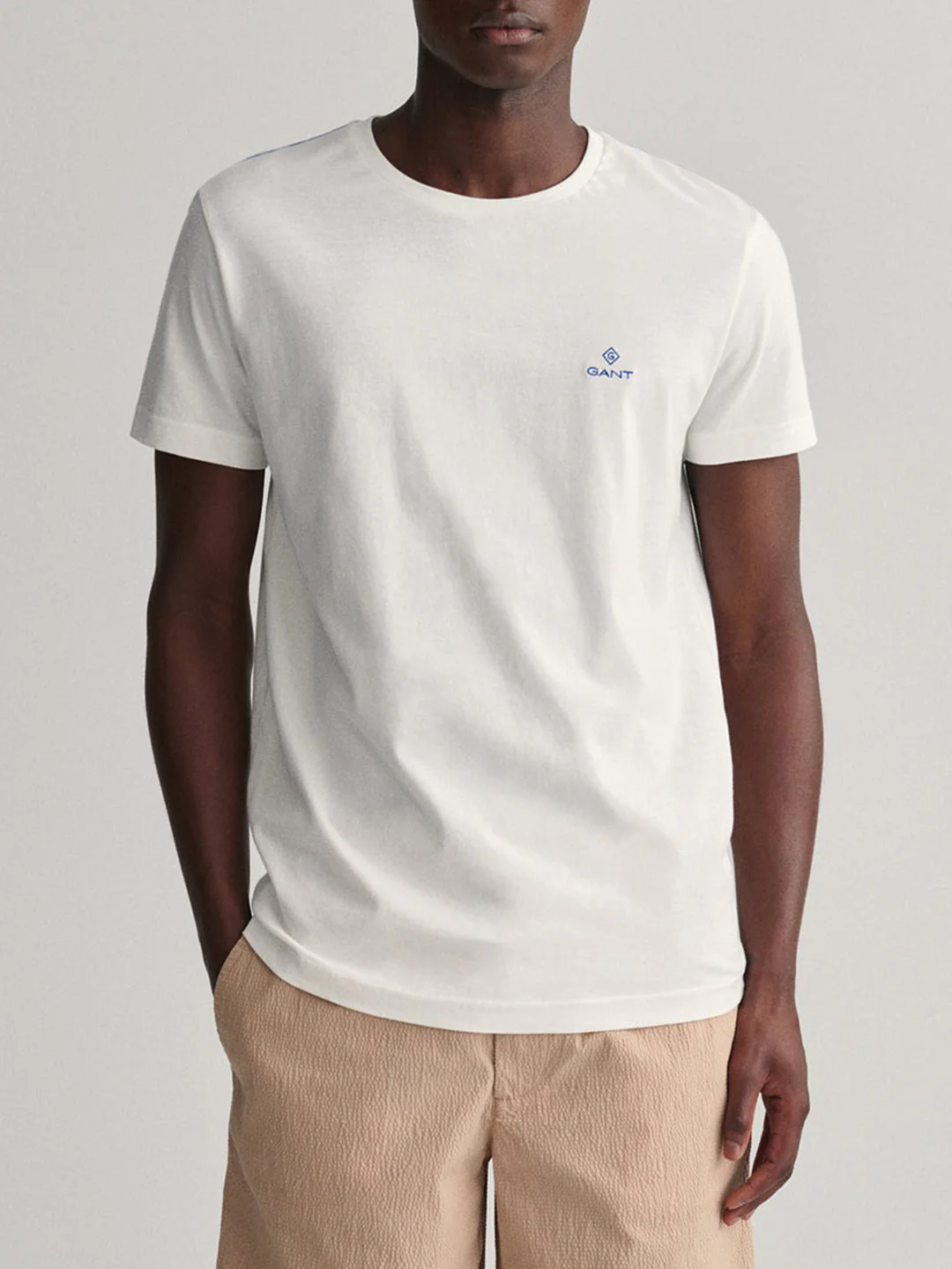 Gant White Contrast Logo Regular Fit Tshirt
