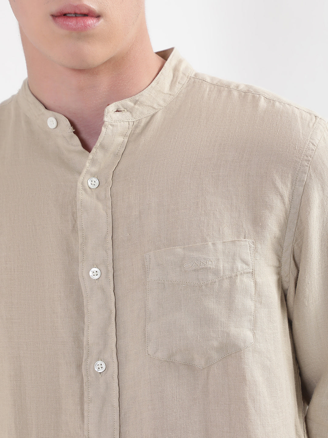 Gant Men Beige Regular Fit Solid Linen Shirt - Image 6
