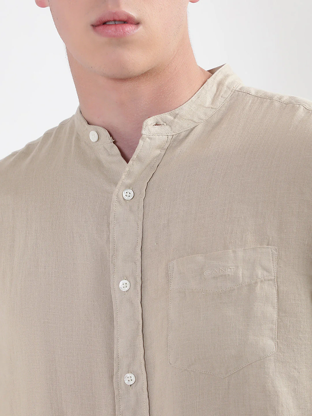 Gant Men Beige Regular Fit Solid Linen Shirt - Image 7