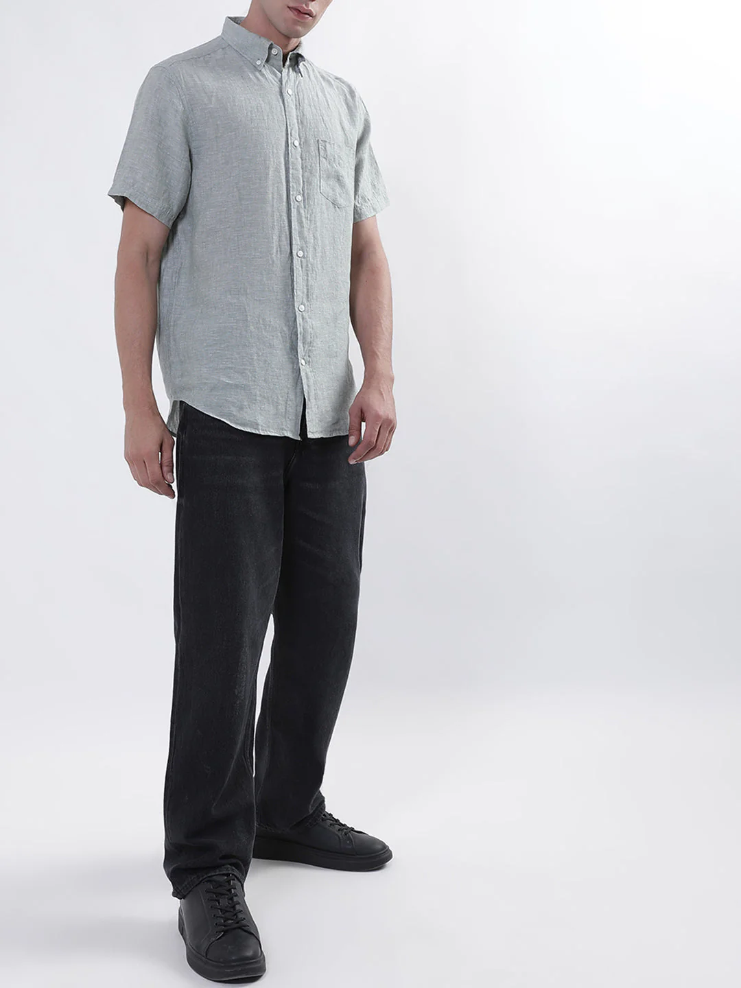Gant Men Green Regular Fit Solid Linen Shirt - Image 5