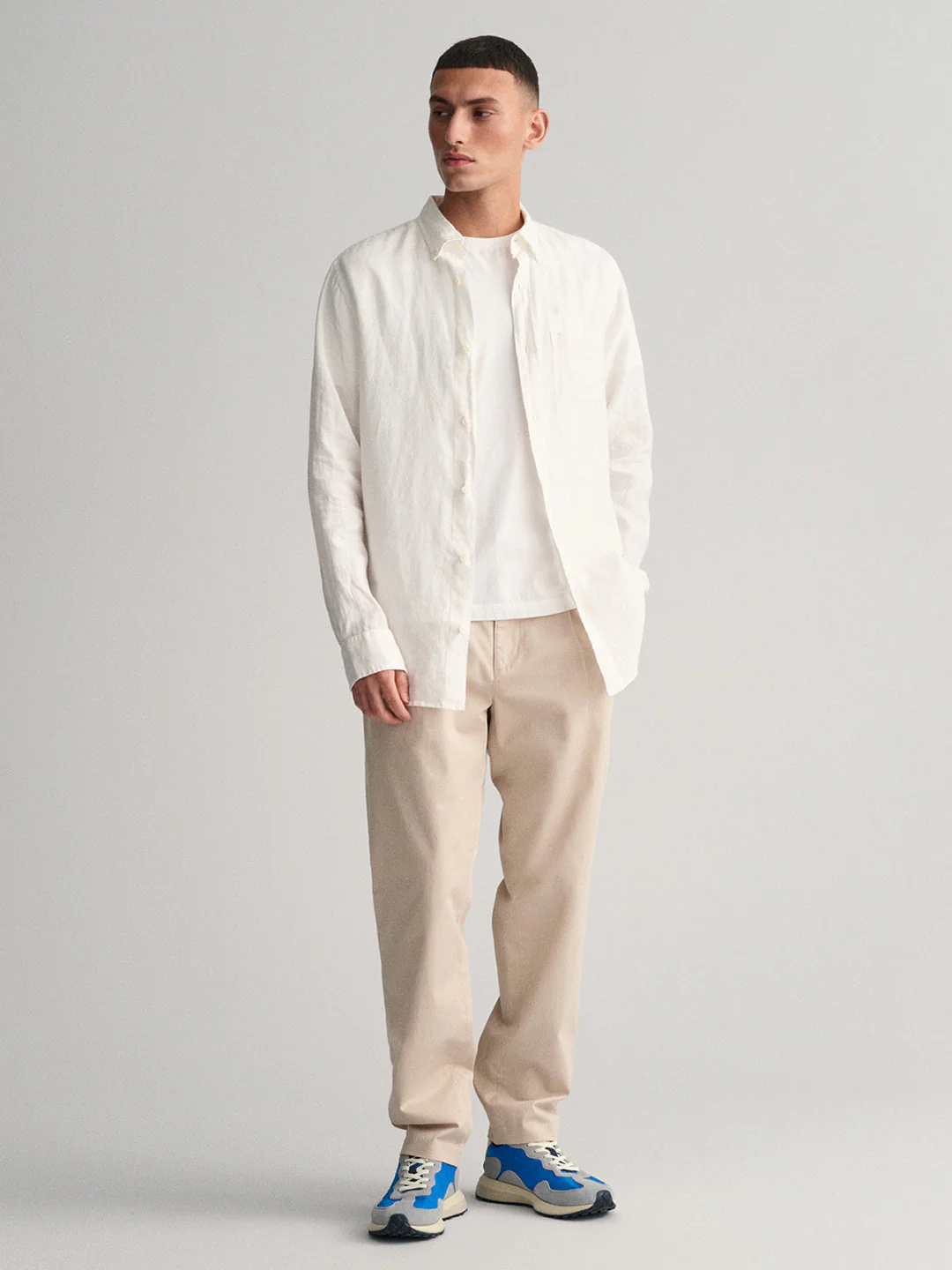 Gant Men White Regular Fit Solid Linen Shirt - Image 3