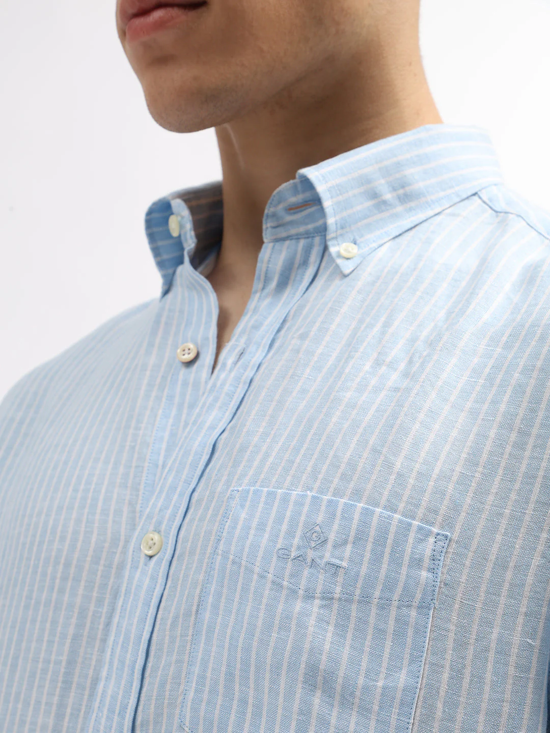 Gant Men Blue Regular Fit Striped Linen Shirt - Image 6