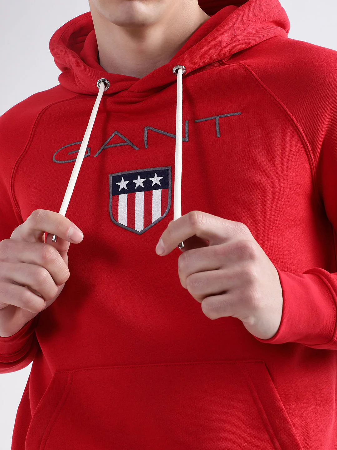 Gant Men Red Solid Hooded Sweatshirt - Image 6