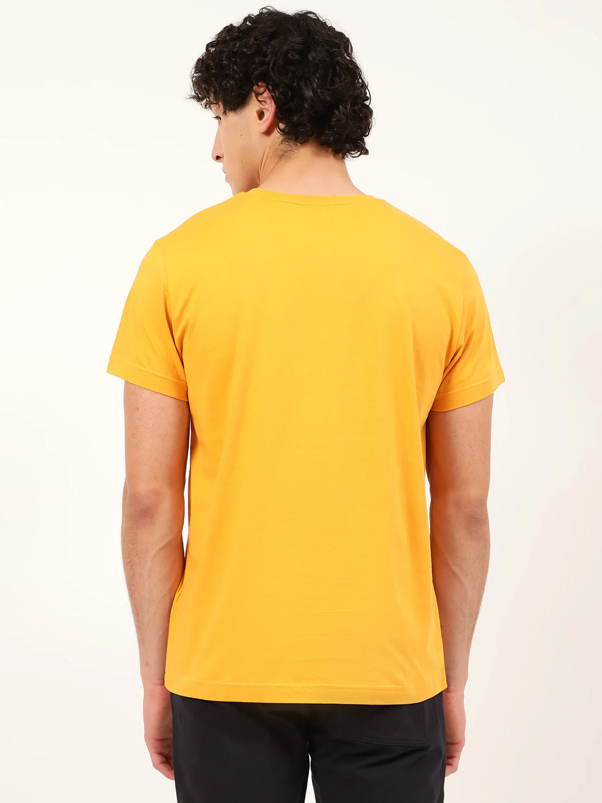 Gant Yellow Logo Regular Fit Tshirt - Image 2