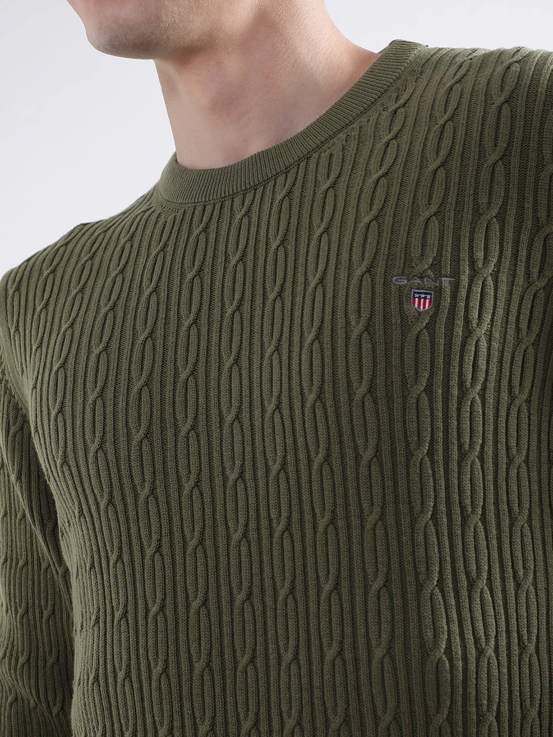 Gant Men Green Solid Round Neck Sweater - Image 7