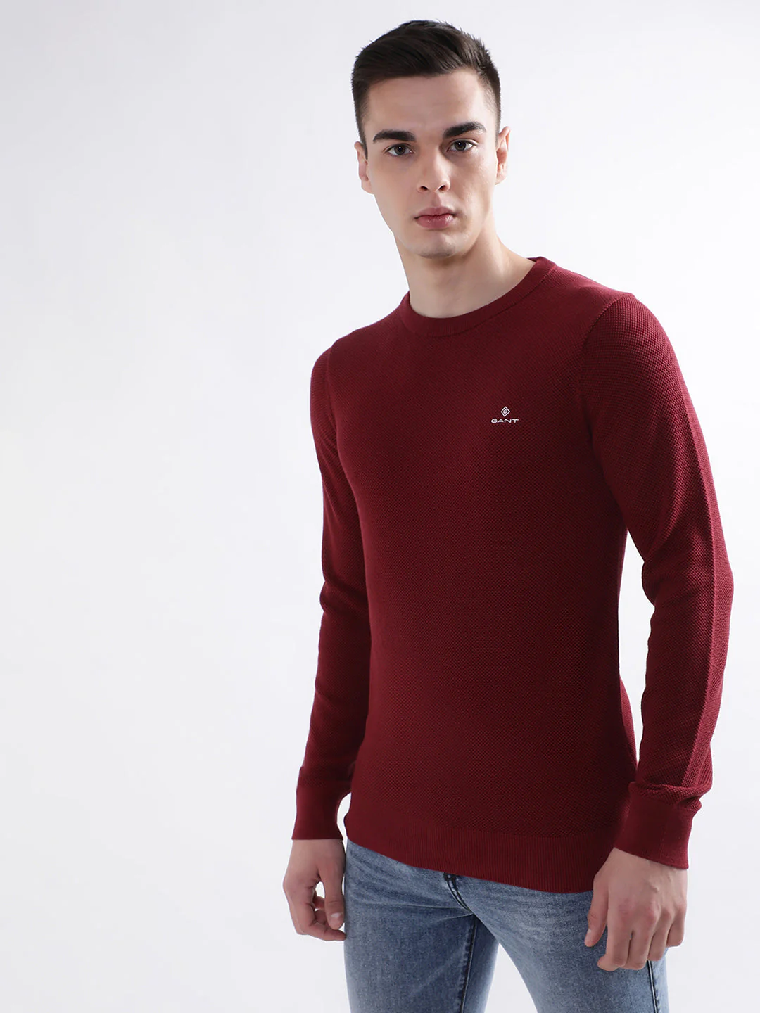 Gant Men Red Solid Round Neck Sweater - Image 3