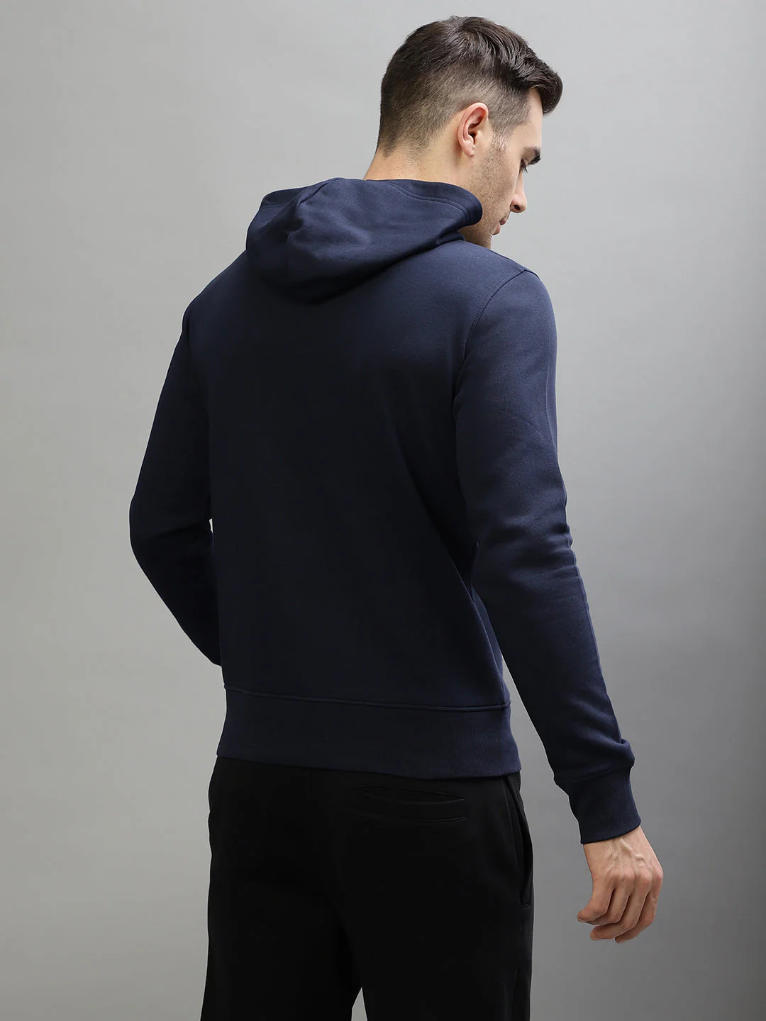 Gant Men Solid Hooded Full Sleeves Sweatshirt - Image 4