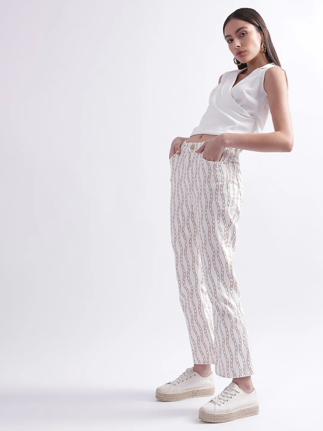 Gant Women Printed Cotton Jeans - Image 4