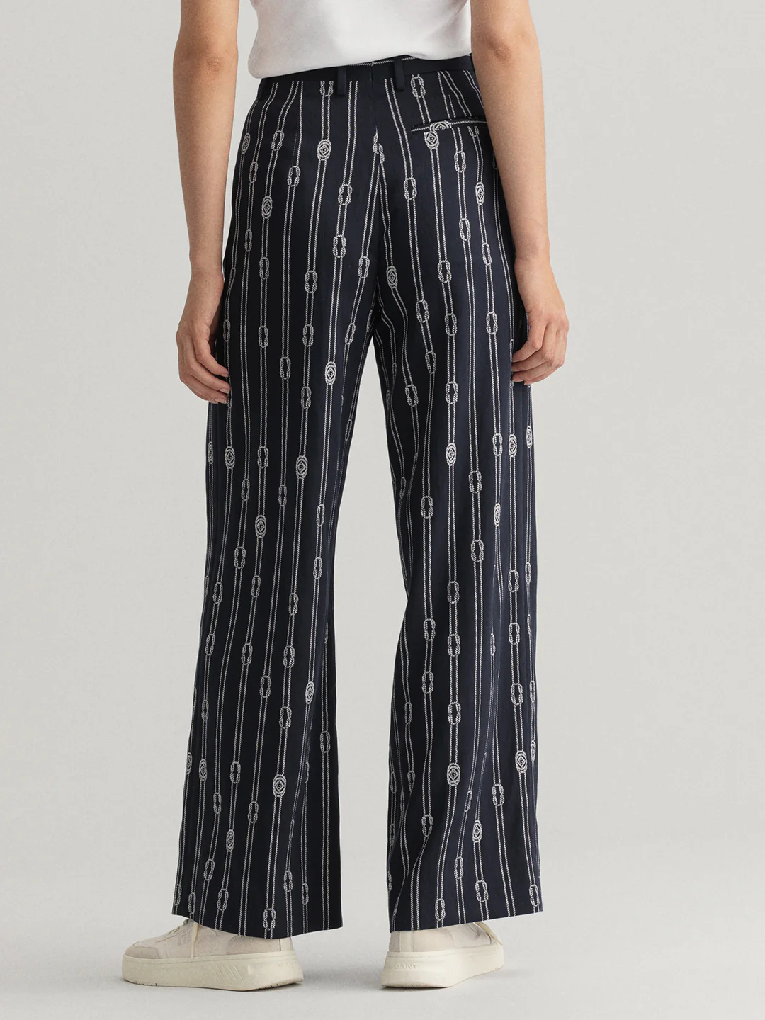Gant Women Blue Regular Fit Printed Trouser - Image 2