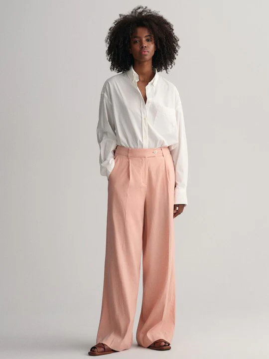 Gant Women Mid-Rise Pleated Parallel Trouser - Image 3