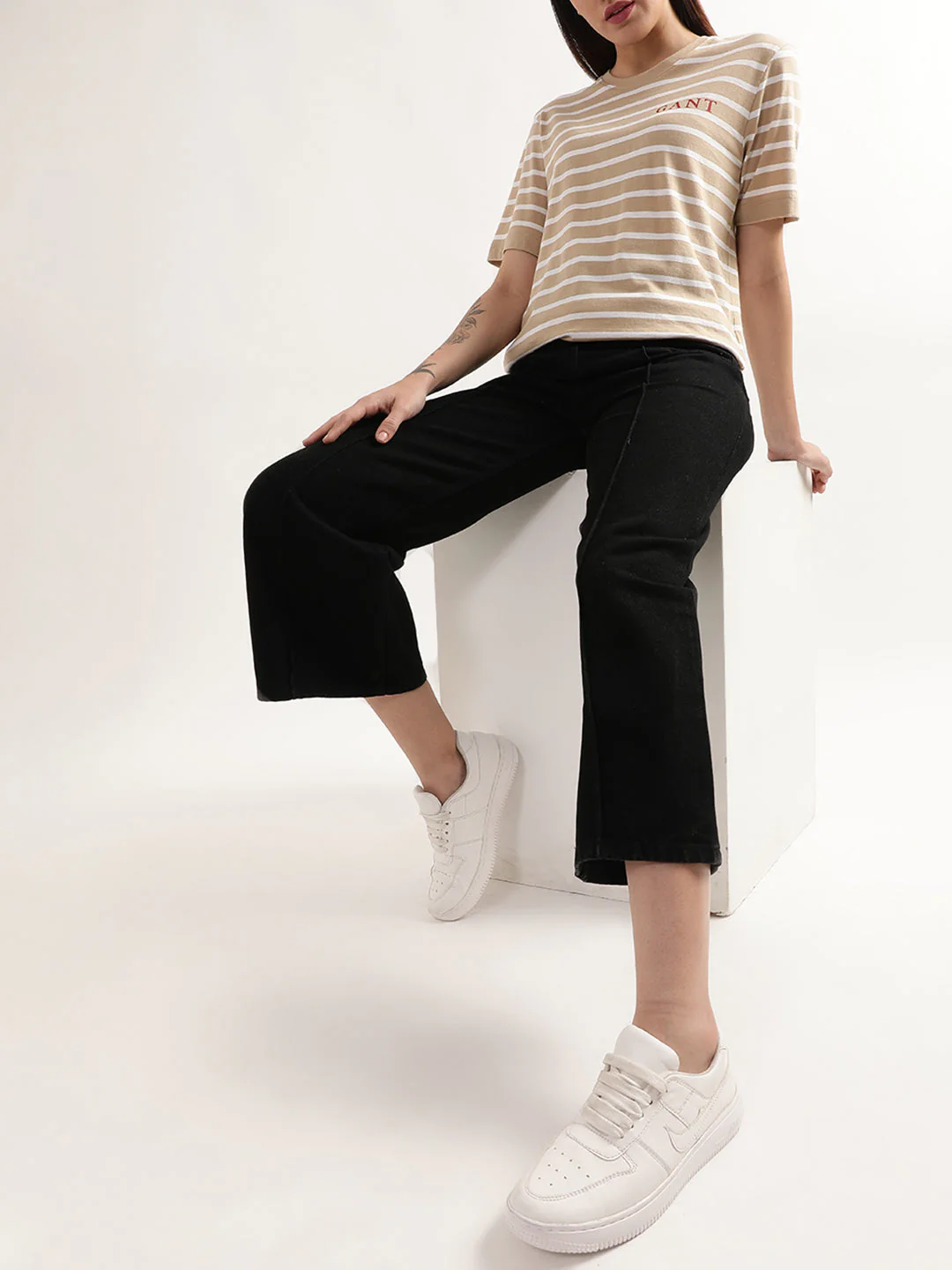 Gant Dark Khaki Preppy Striped Relaxed Fit T-Shirt - Image 4