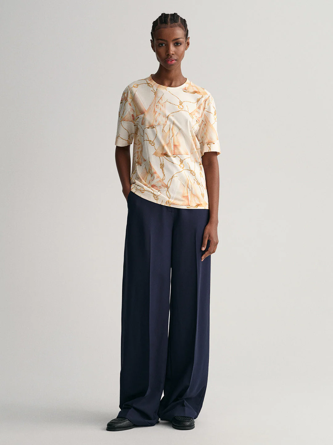 Gant Cream Preppy Printed Relaxed Fit T-Shirt - Image 2