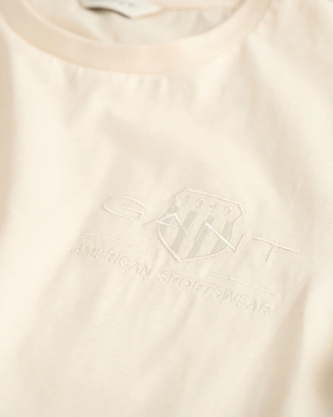 Gant Women Cream Solid Round Neck Short Sleeves T-shirt - Image 5