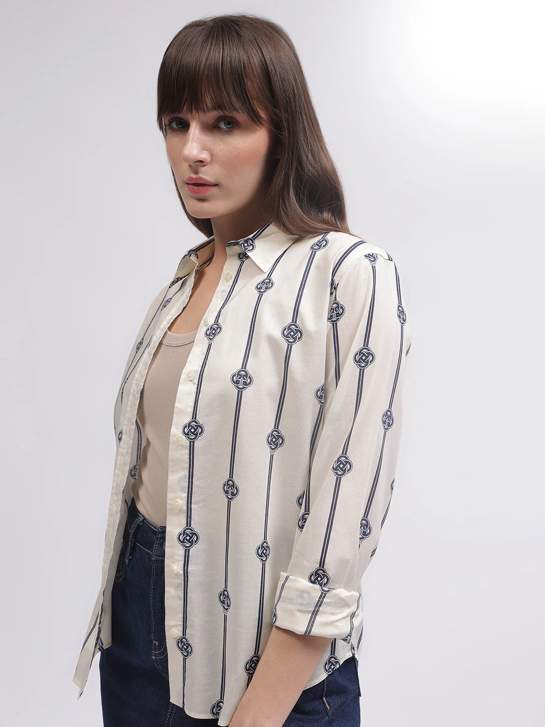 Gant Women White Printed Spread Collar Full Sleeves Shirt - Image 2