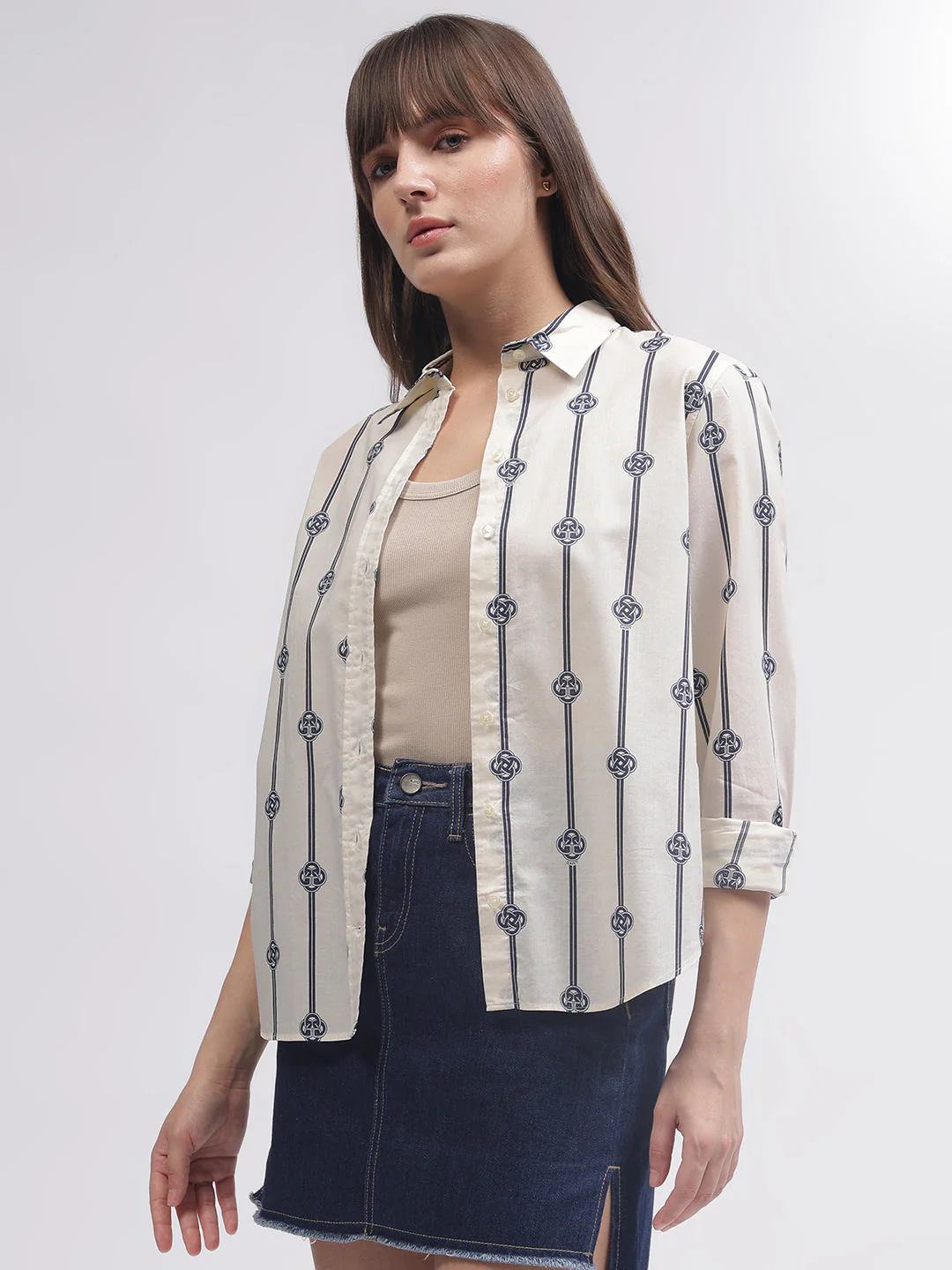 Gant Women White Printed Spread Collar Full Sleeves Shirt - Image 3