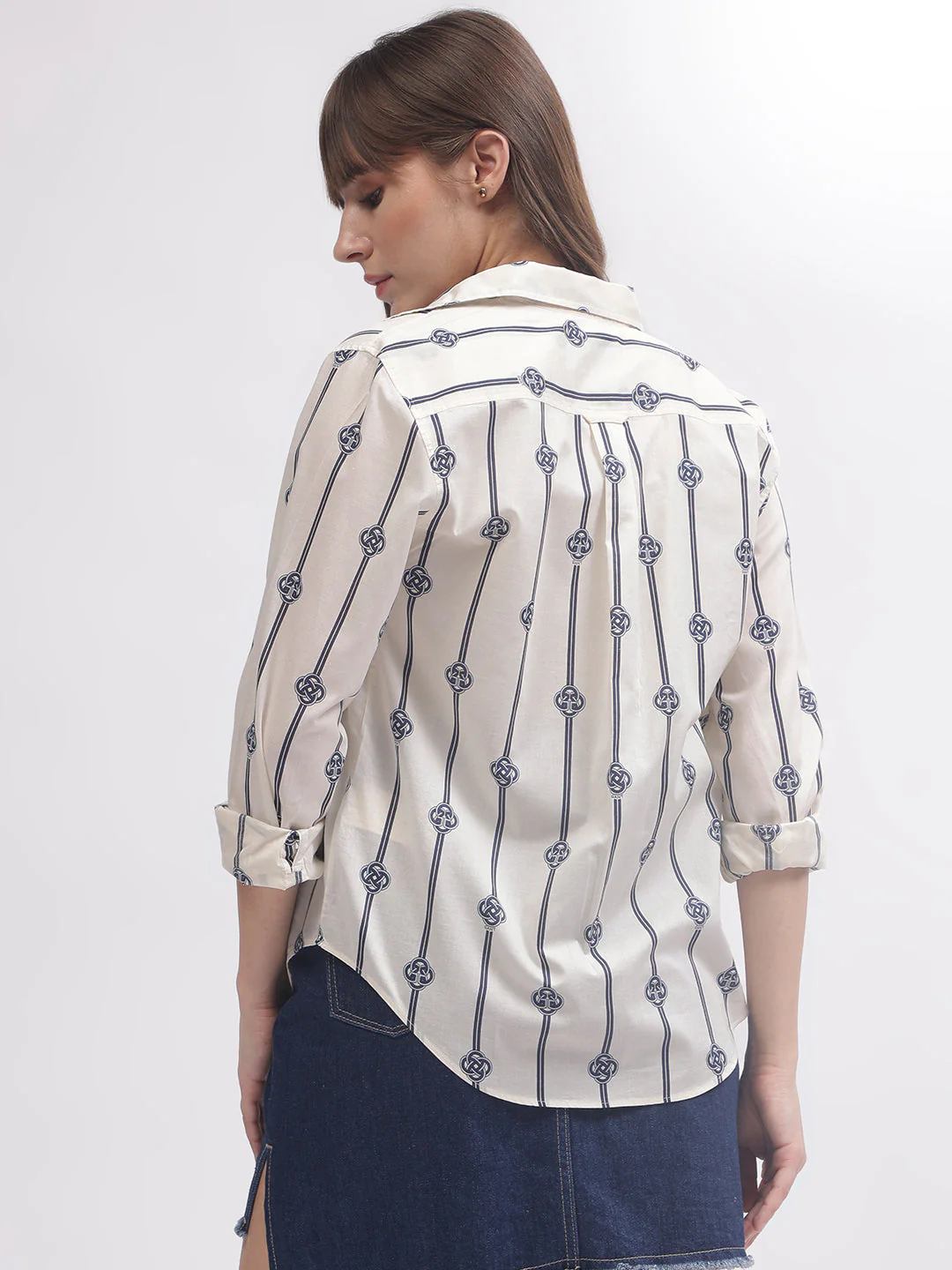 Gant Women White Printed Spread Collar Full Sleeves Shirt - Image 4
