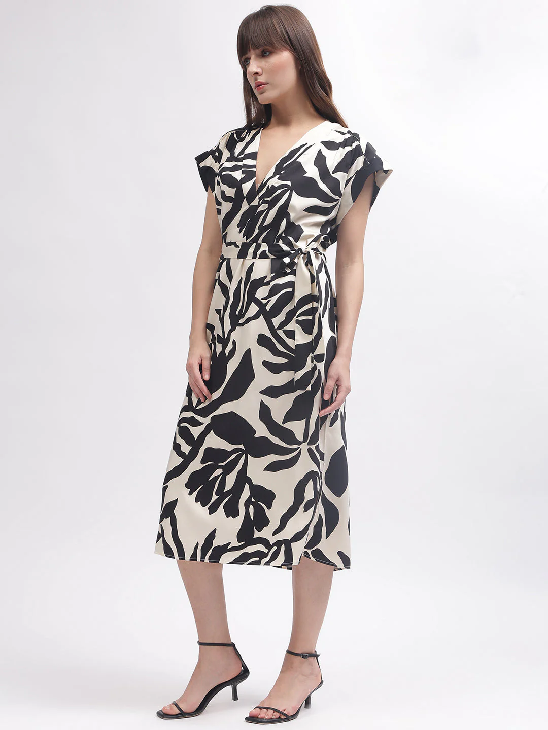 Gant Women Beige Printed V Neck Short Sleeves Dress - Image 3