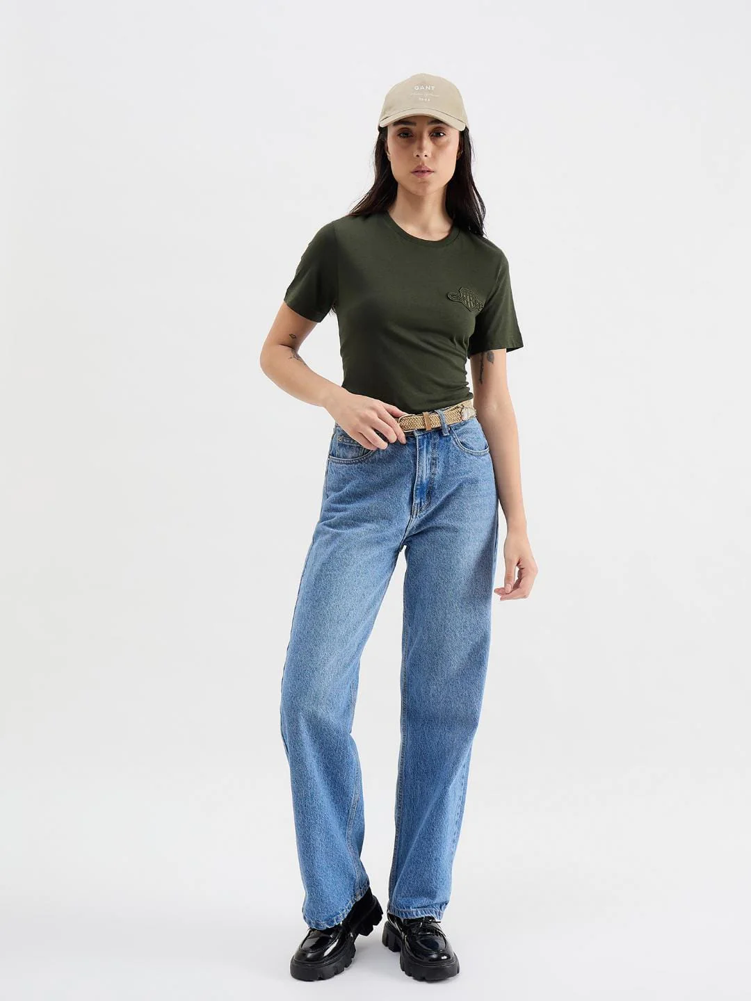 Gant Women Green Solid Crew Neck Tshirt - Image 4