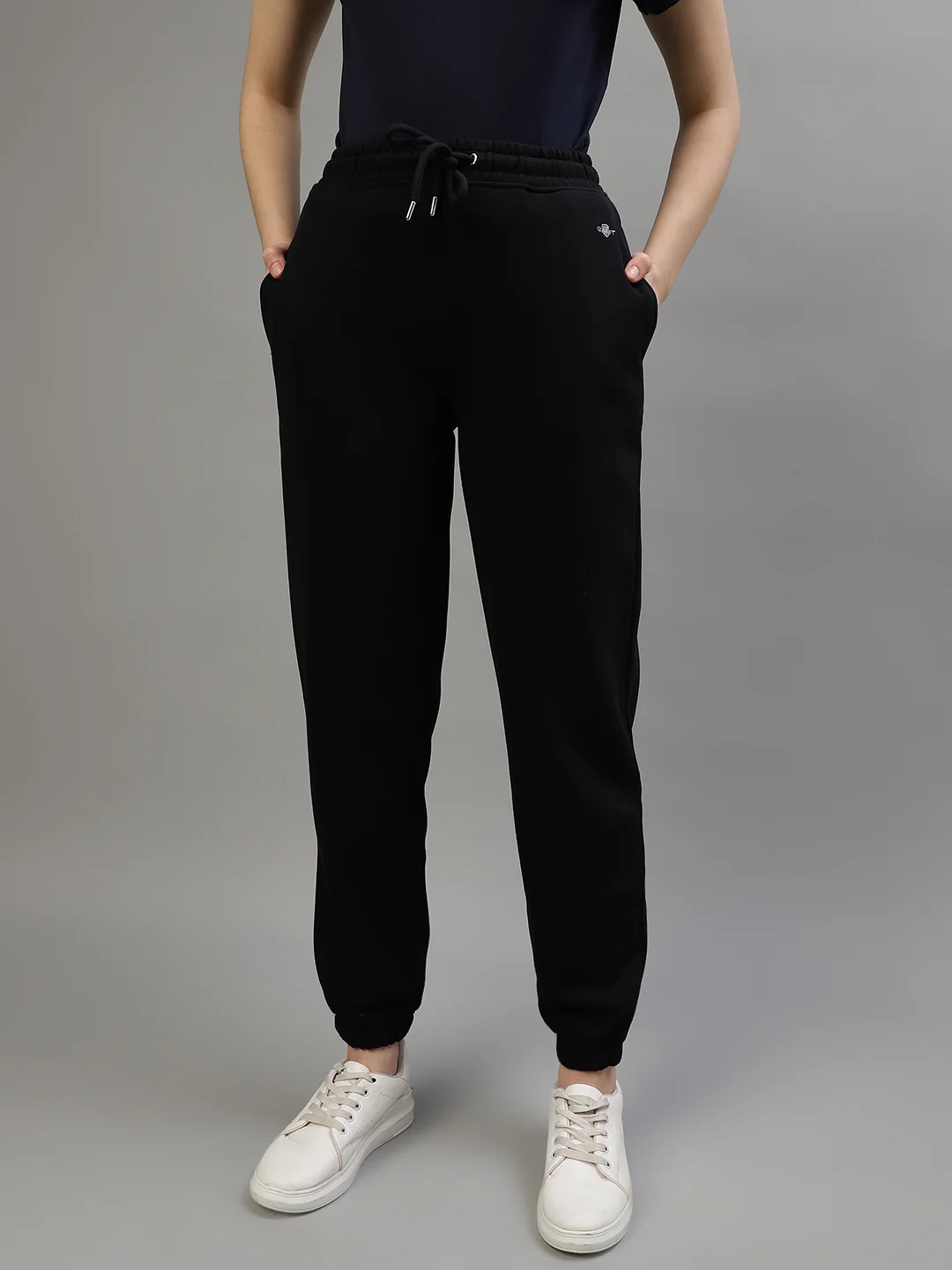 Gant Women Black Solid Relaxed Fit Track Pants - Image 2