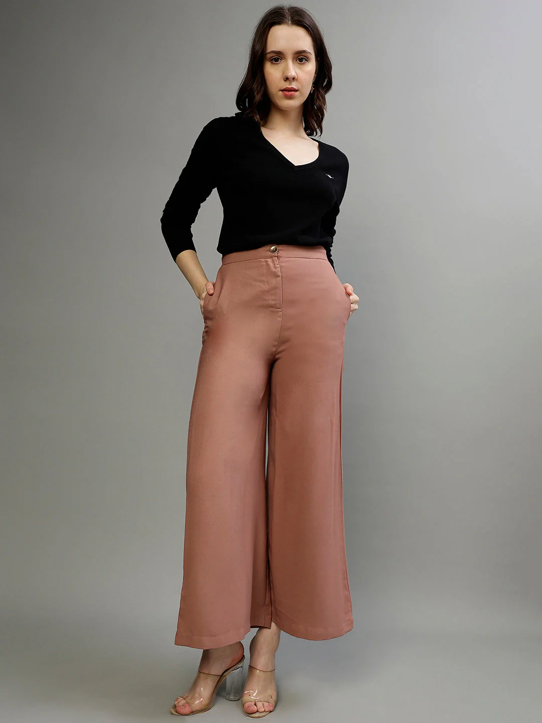 Gant Women Solid V Neck Full Sleeves Sweater - Image 5