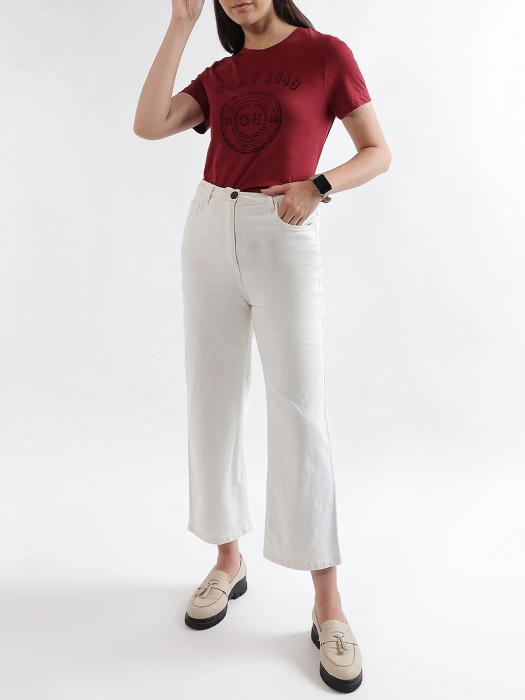 Gant Red Logo Regular Fit T-Shirt - Image 4