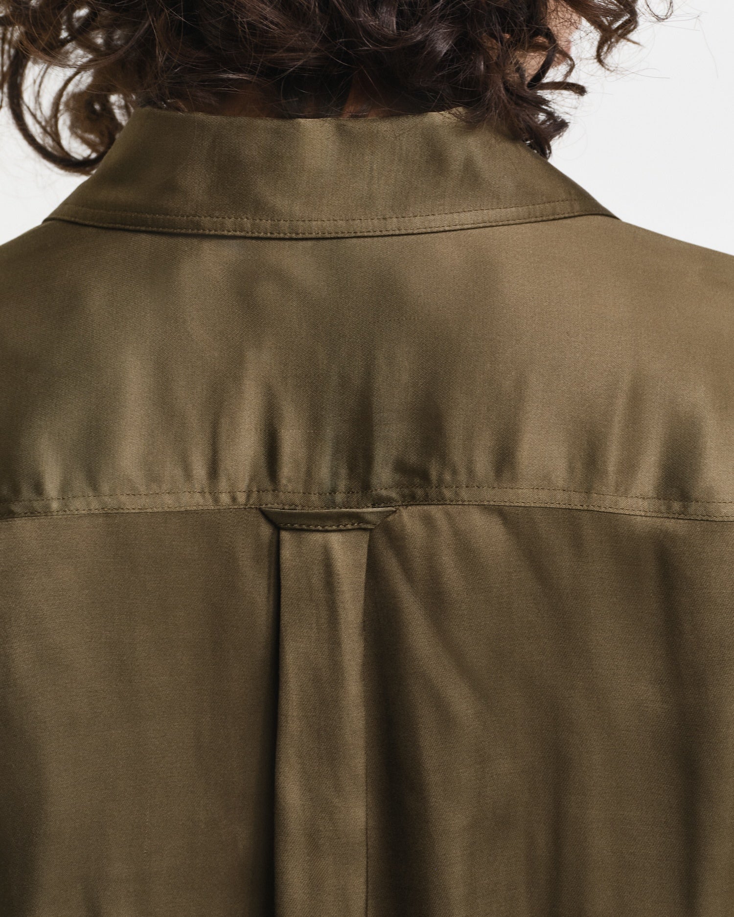 Gant Women Green Solid Spread Collar Full Sleeves Shirt - Image 4