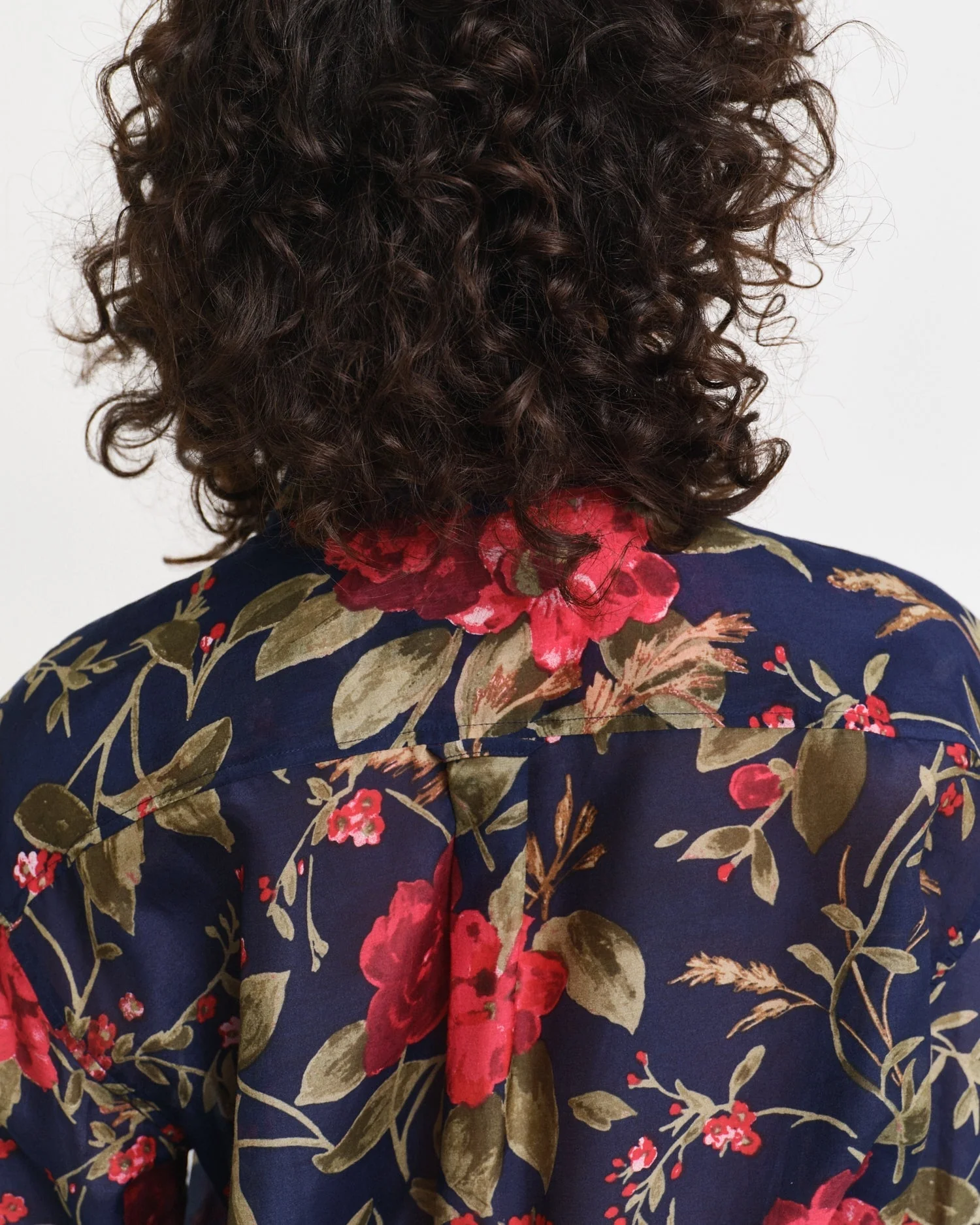 Gant Women Blue Printed Spread Collar Full Sleeves Shirt - Image 4