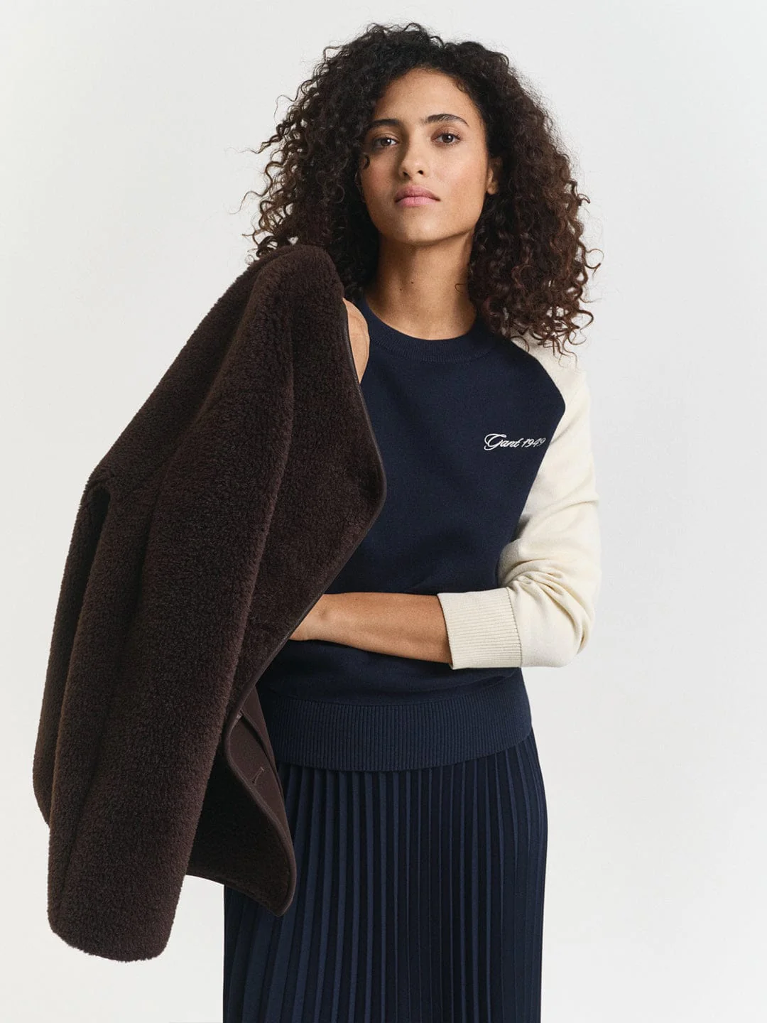 Gant Women Blue Coloublocked Crew Neck Sweater - Image 5