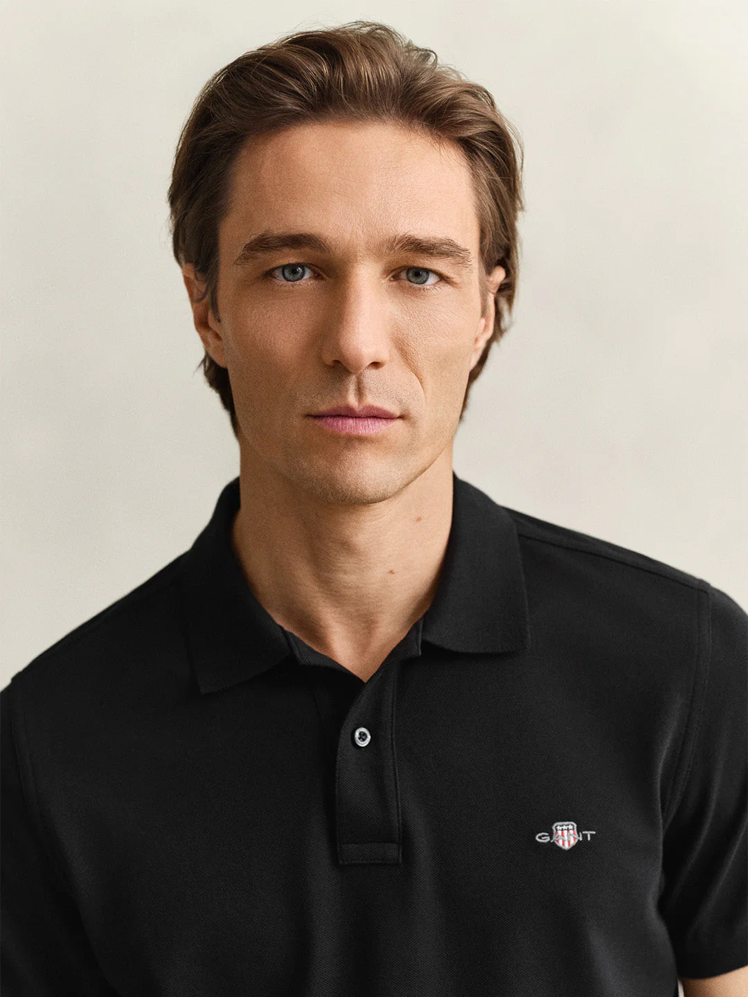Gant Men Black Solid Regular Fit Polo T-Shirt - Image 2