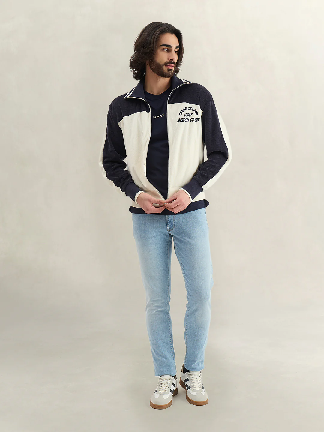 Gant Men Navy Blue Solid Regular Fit Pure Cotton T-Shirt - Image 4