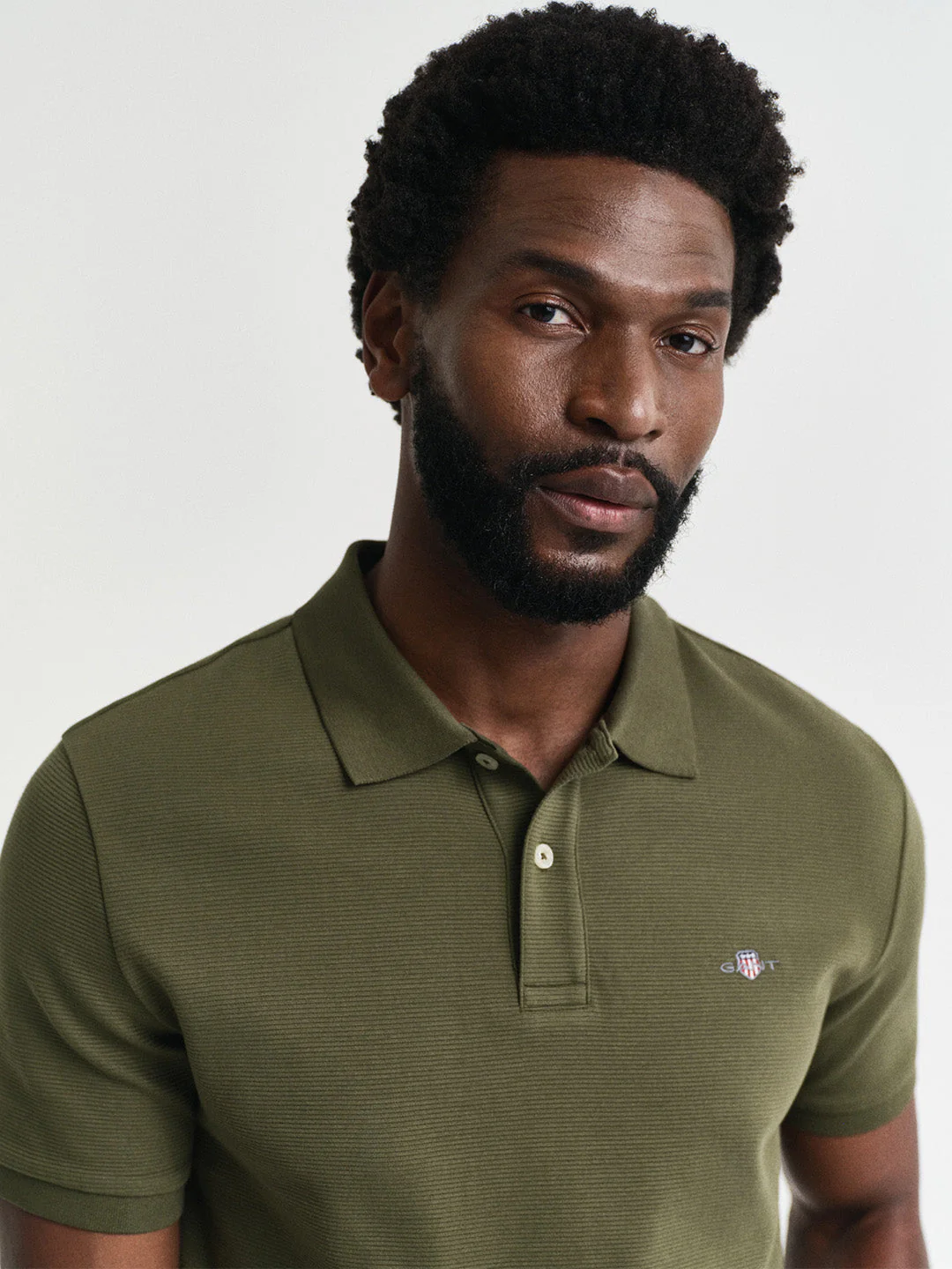 Gant Men Green Solid Regular Fit Pure Cotton Polo T-Shirt - Image 2