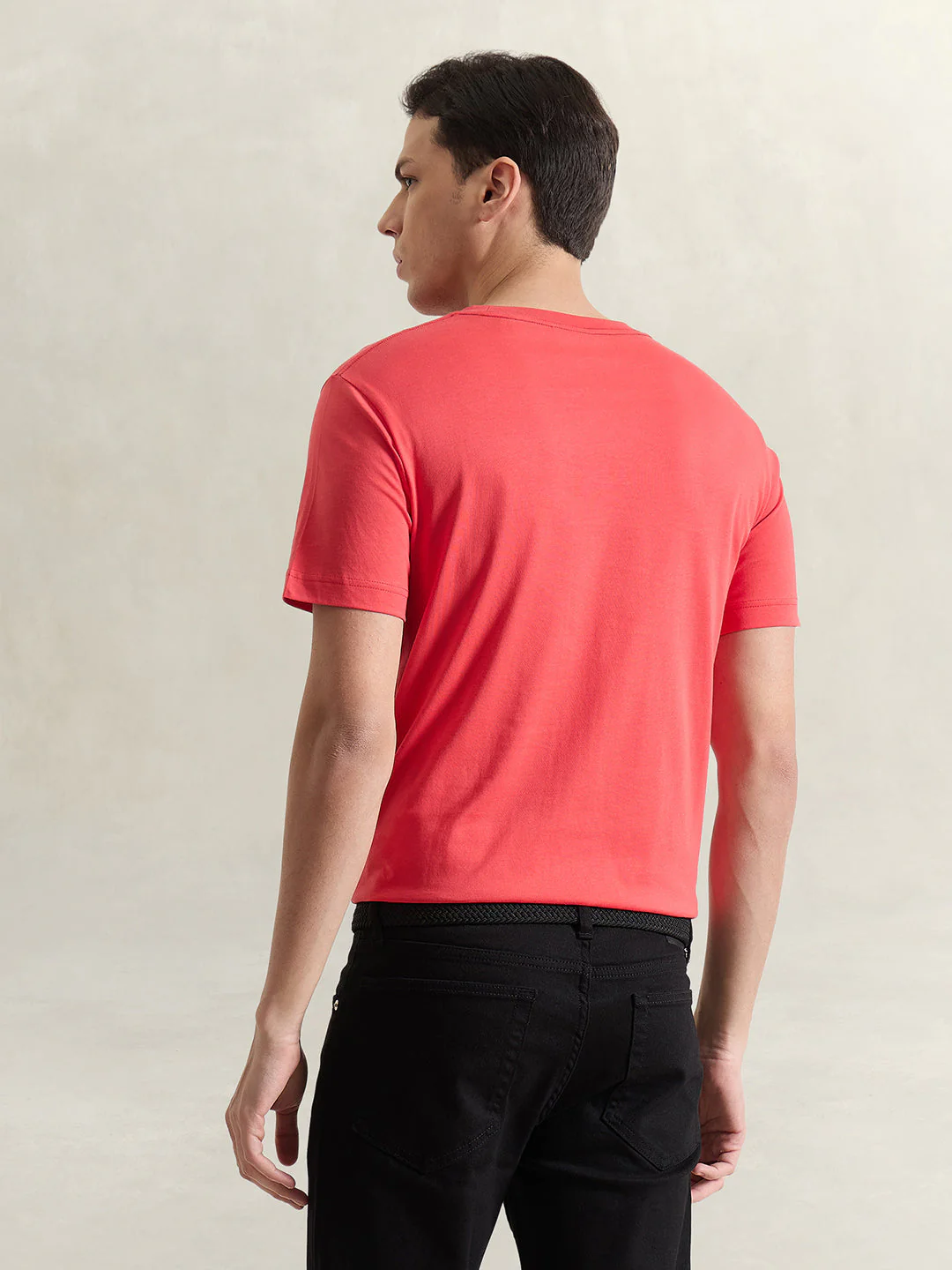 Gant Men Red Solid Regular Fit T-Shirt - Image 3