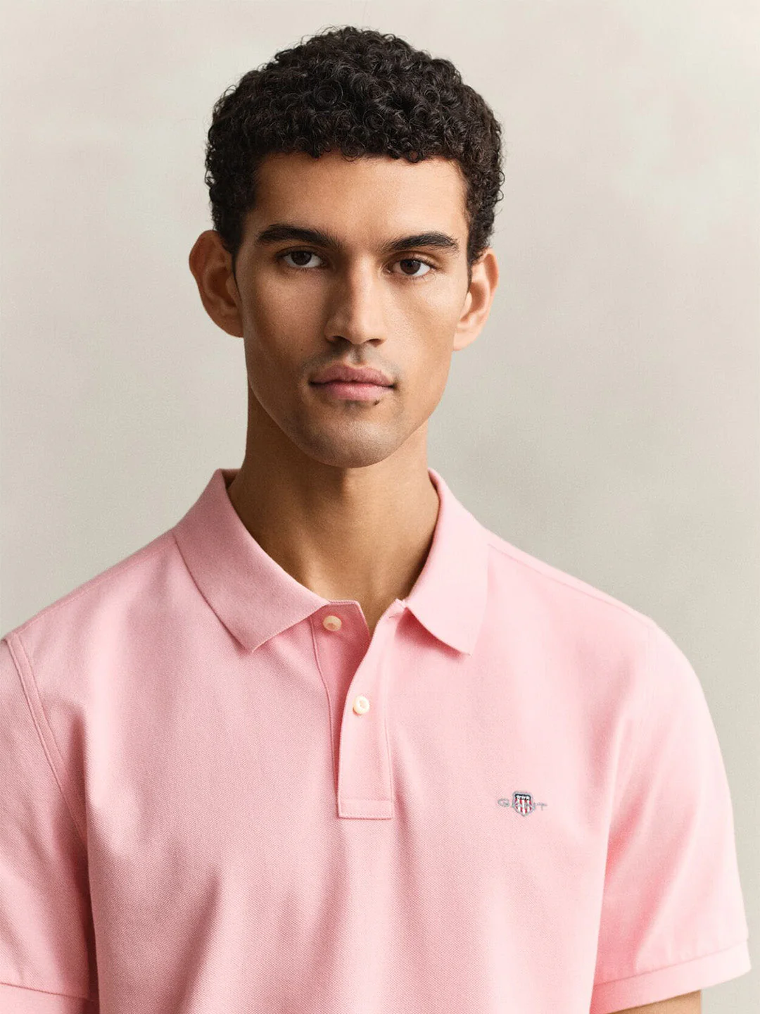 Gant Men Pink Solid Regular Fit Polo T-Shirt - Image 2