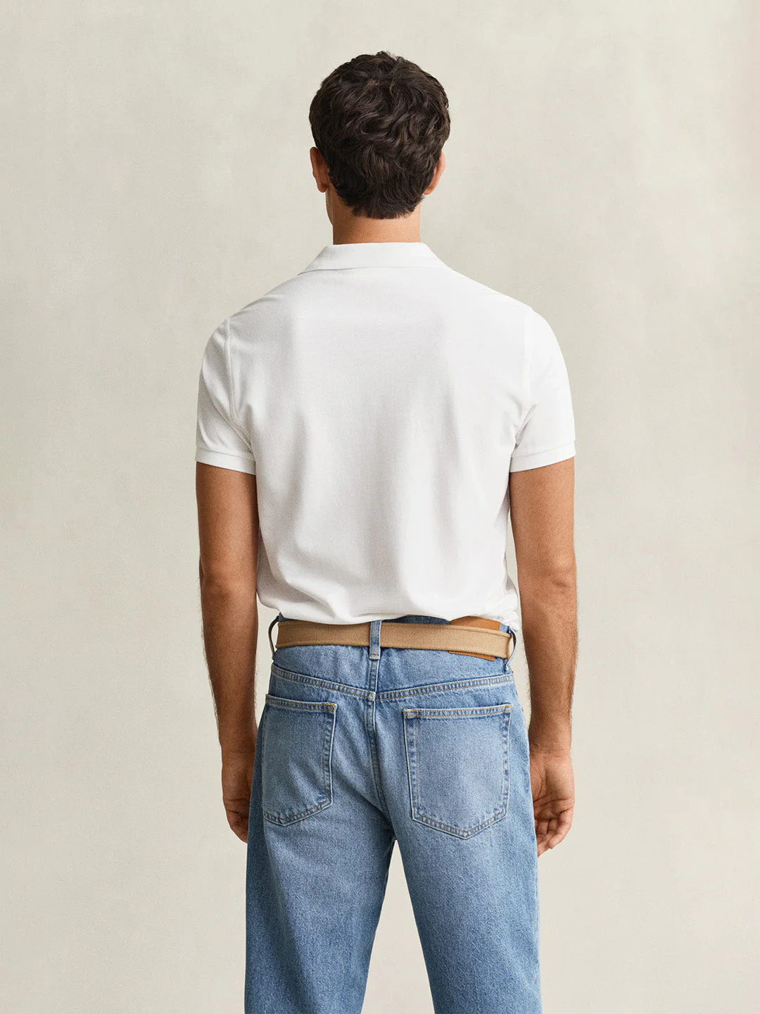 Gant Men White Solid Slim Fit Polo T-Shirt - Image 4