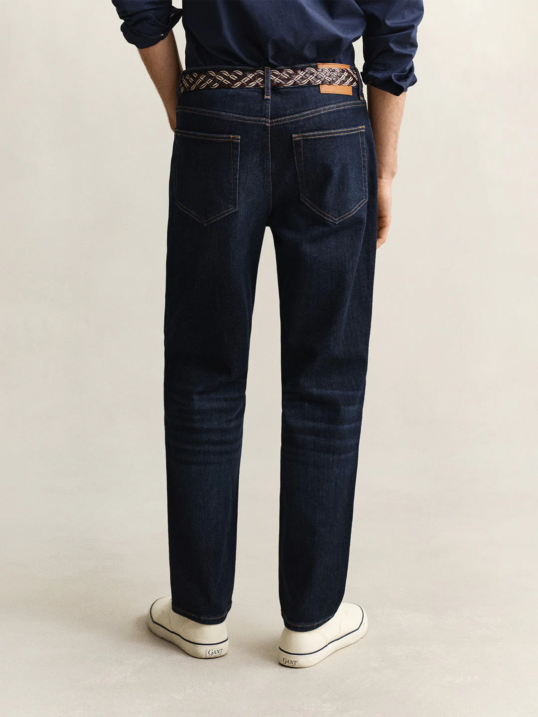 Gant Men Navy Blue Solid Stretchable Regular Fit Jeans - Image 5