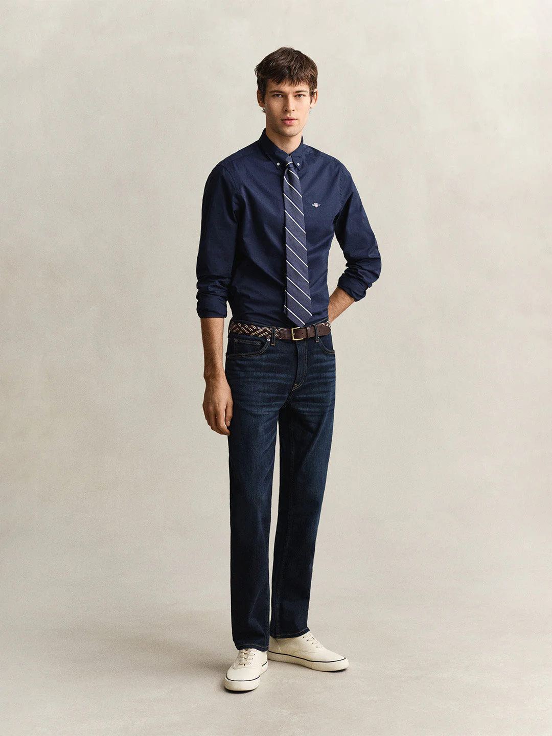 Gant Men Navy Blue Solid Stretchable Regular Fit Jeans - Image 6