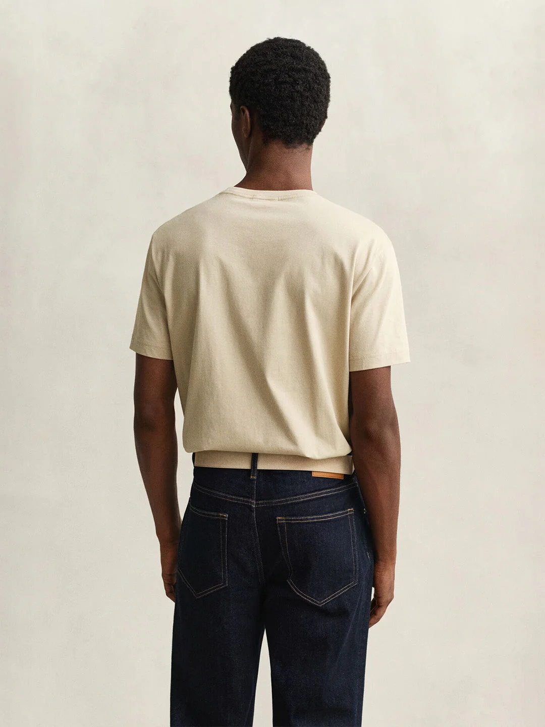 Gant Men Beige Solid Regular Fit T-Shirt - Image 4