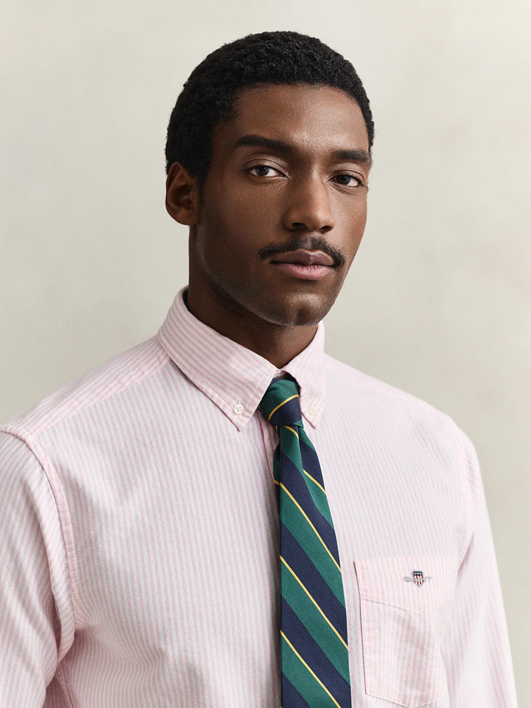 Gant Men Pink Striped Regular Fit Classic Oxford Shirt - Image 2