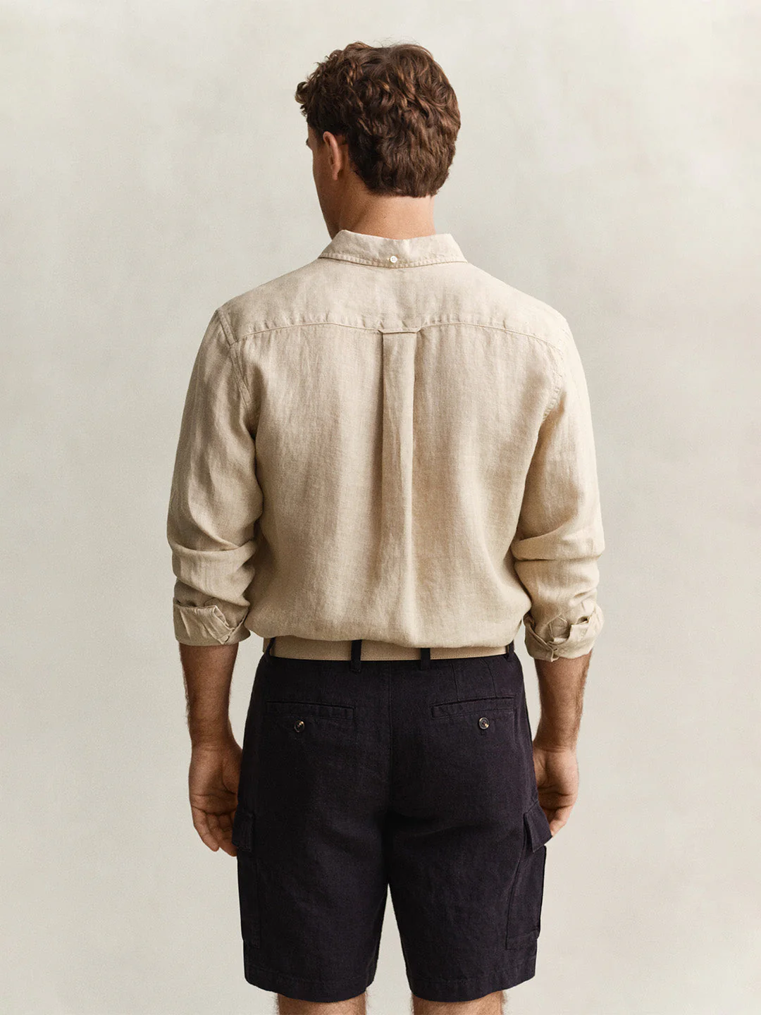 Gant Men Beige Solid Regular Fit Pure Linen Shirt - Image 5