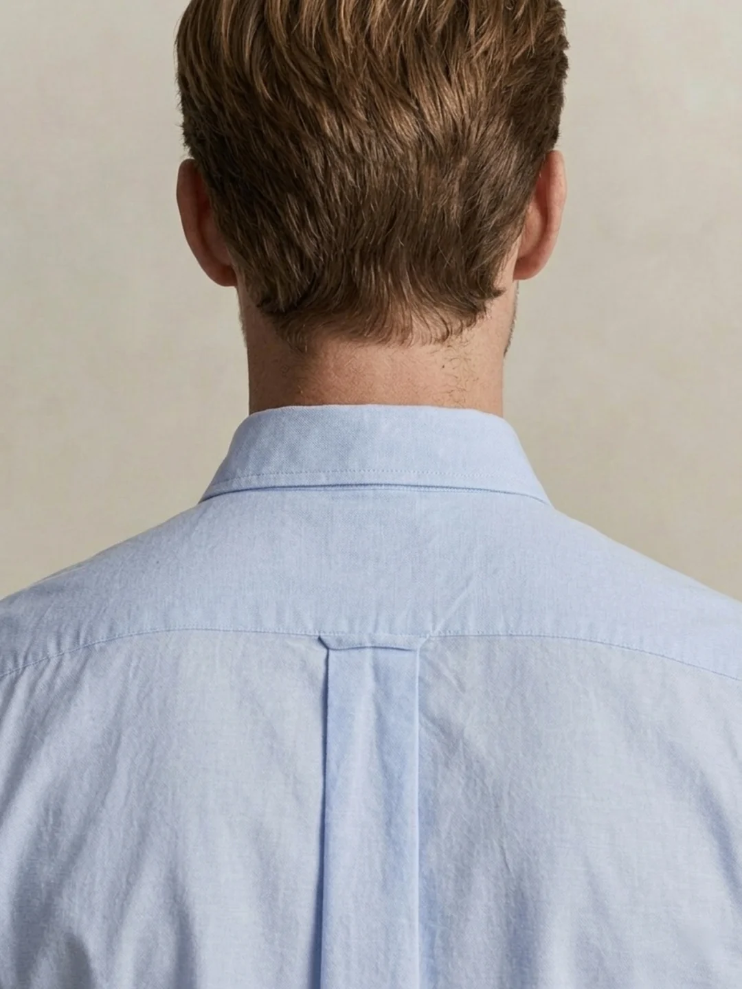 Gant Men Blue Solid Regular Fit Classic Poplin Shirt - Image 5