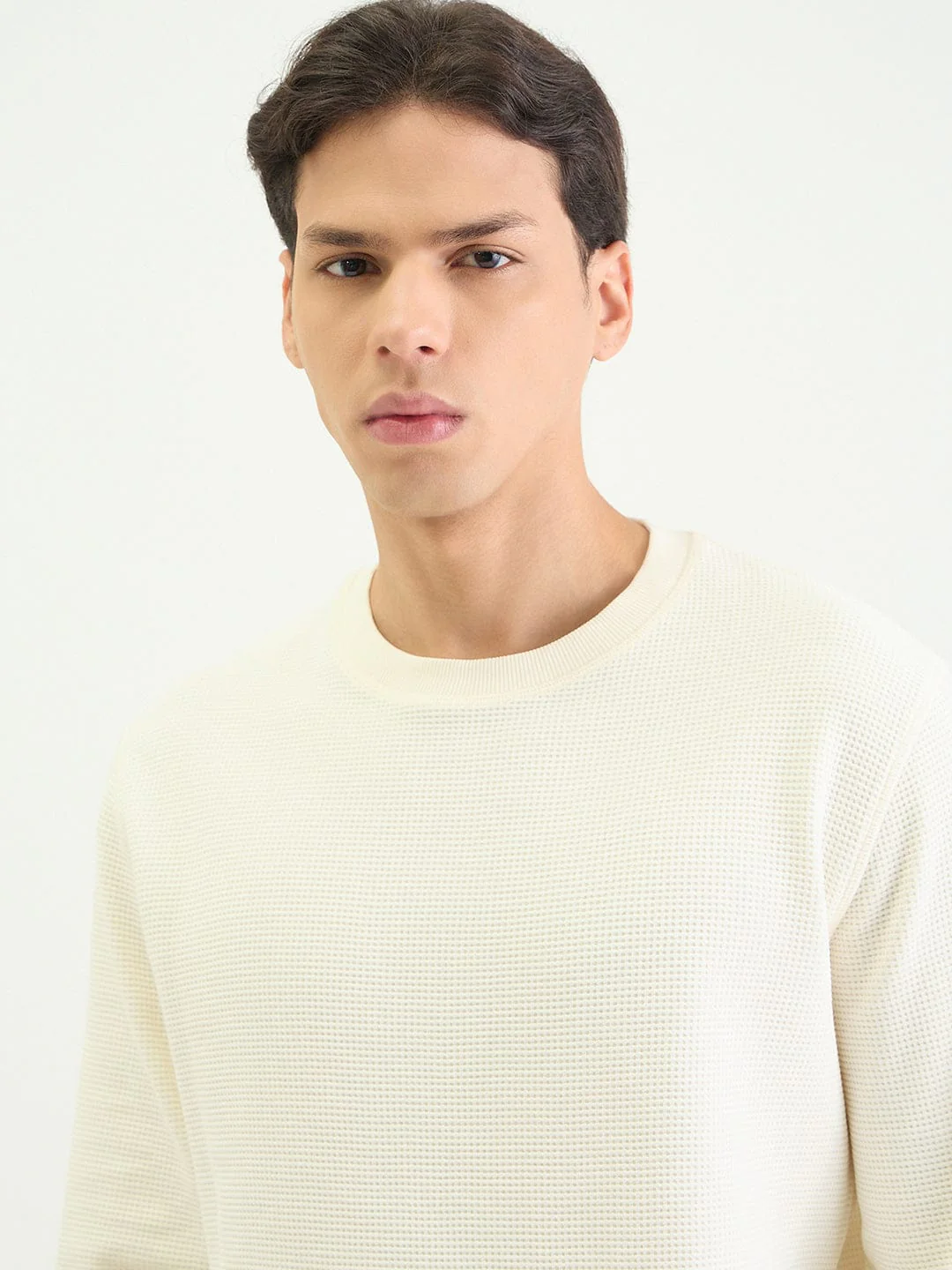 Gant Men Regular Cream Solid Sweatshirt - Image 2