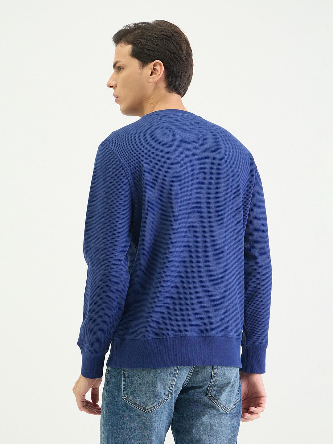 Gant Men Regular Dark Blue Textured Sweatshirt - Image 3