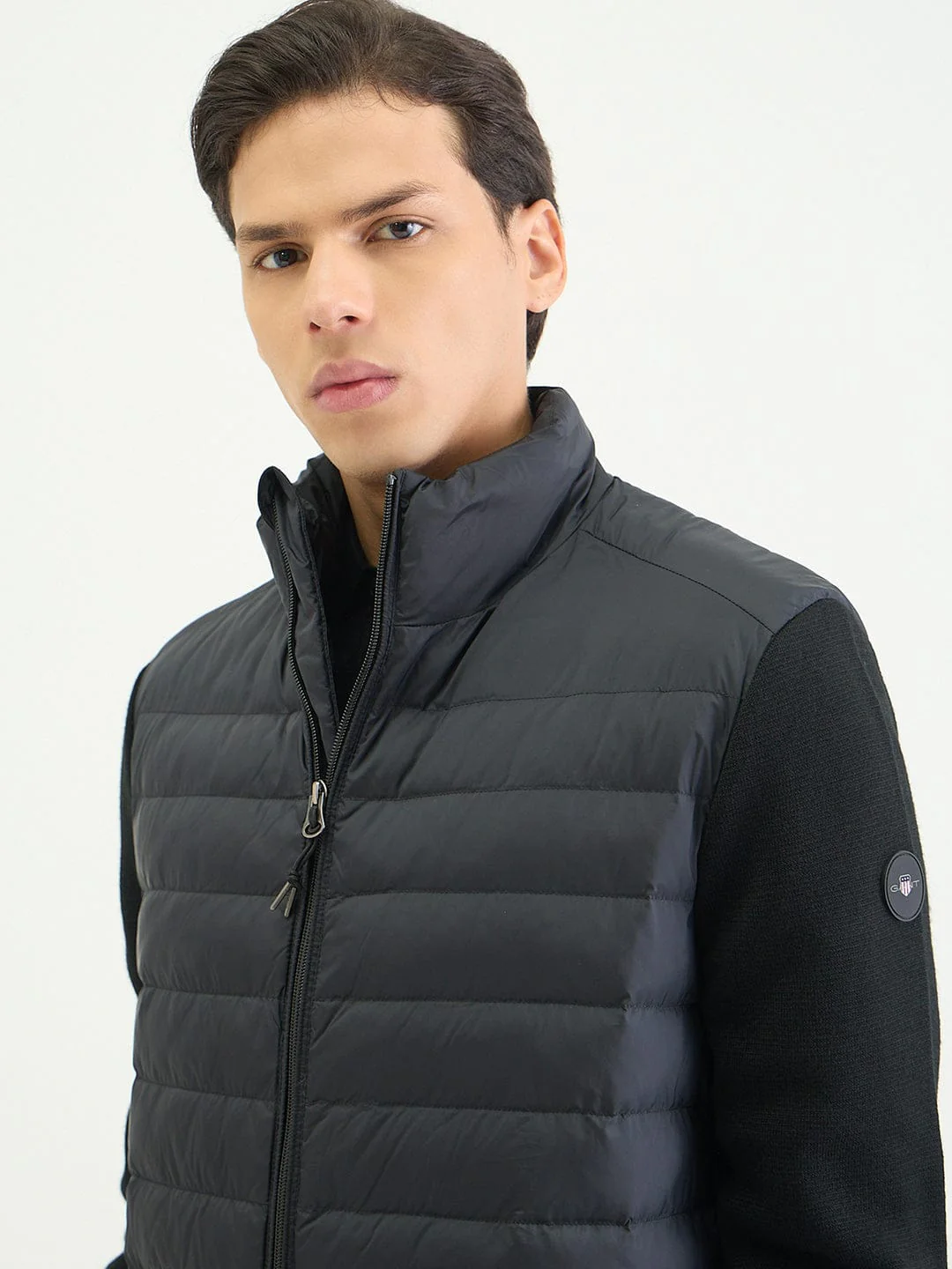 Gant Men Regular Dark Charcoal Black Quilted Jacket - Image 2