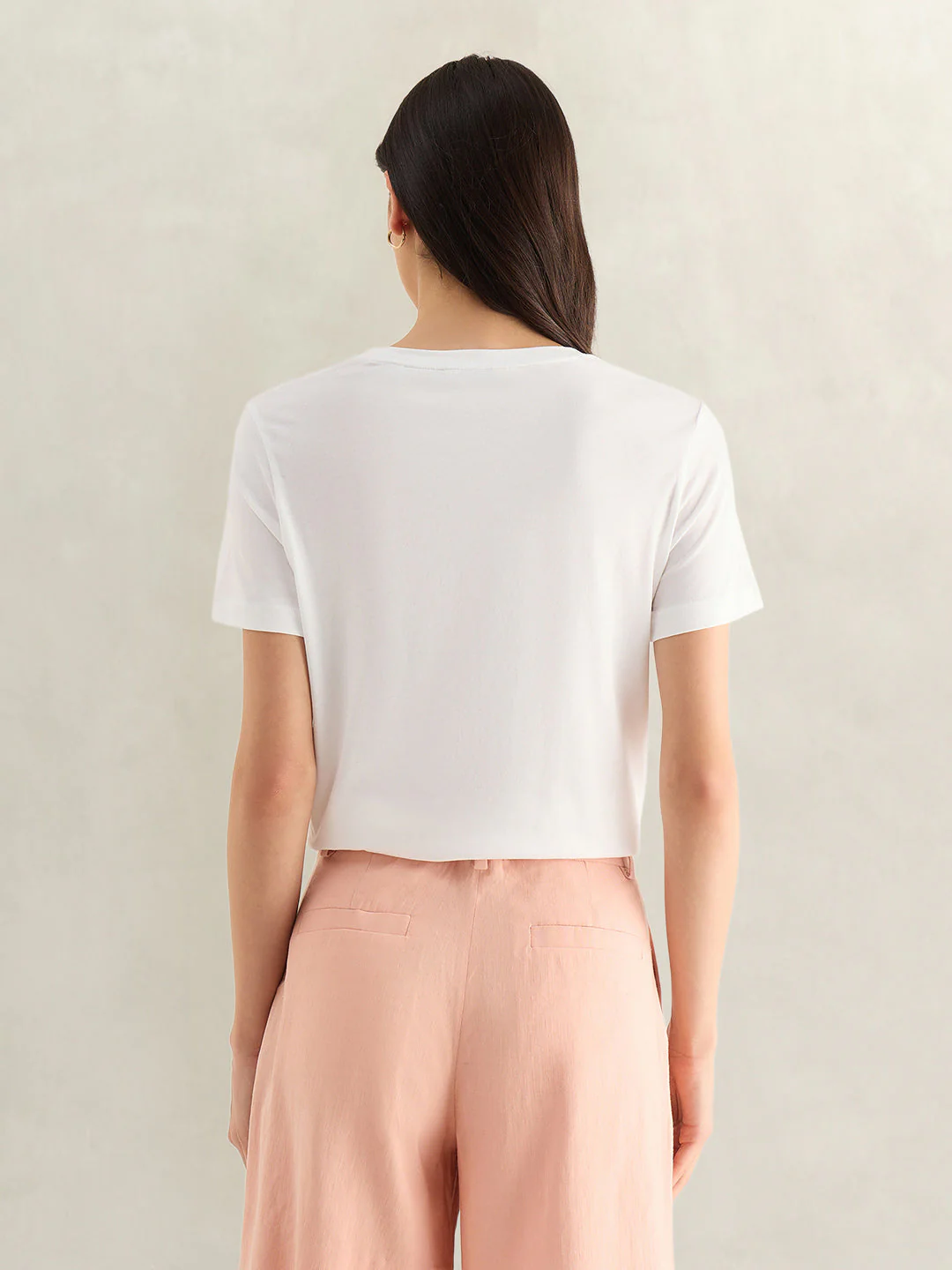 Gant Women White Graphic Print Regular Fit Pure Cotton T-Shirt - Image 2