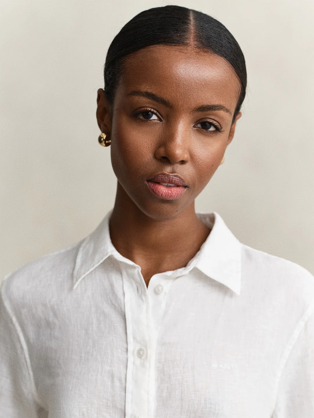 Gant Women White Solid Regular Fit Pure Linen Shirt - Image 3